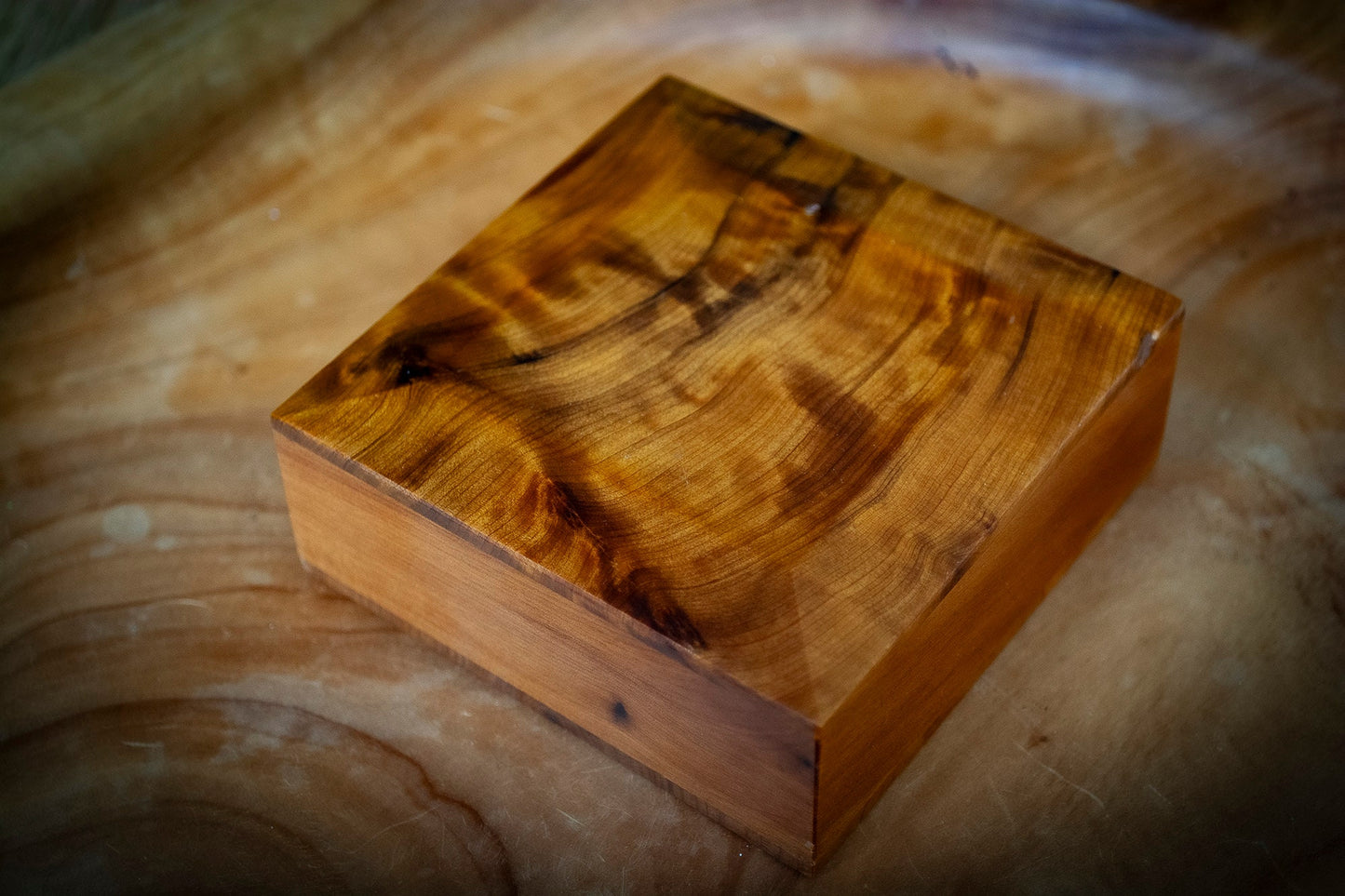 Thuya Wood Square Box